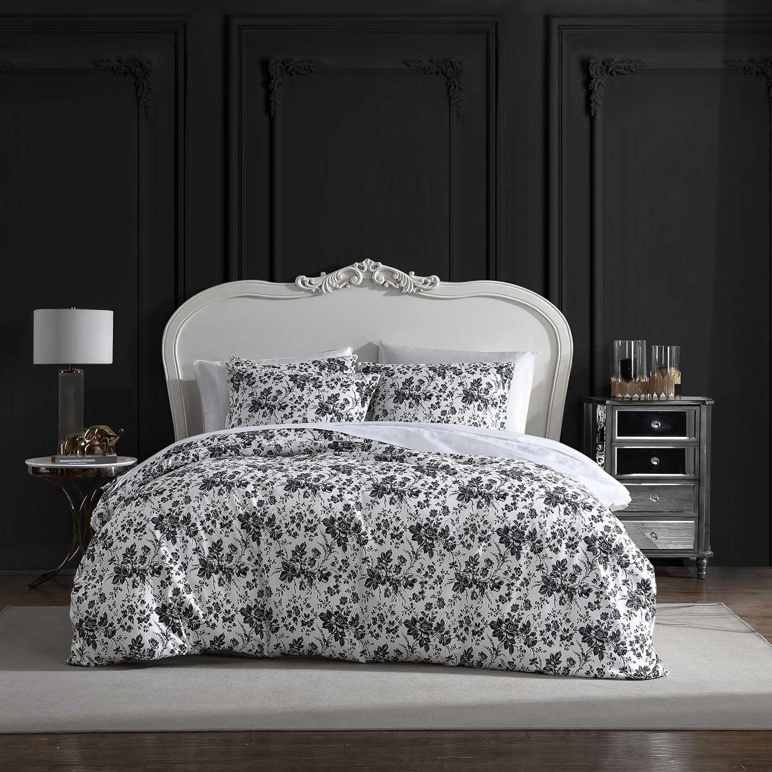 Betsey Johnson Betseys Toile Reversible Black Duvet Cover Set