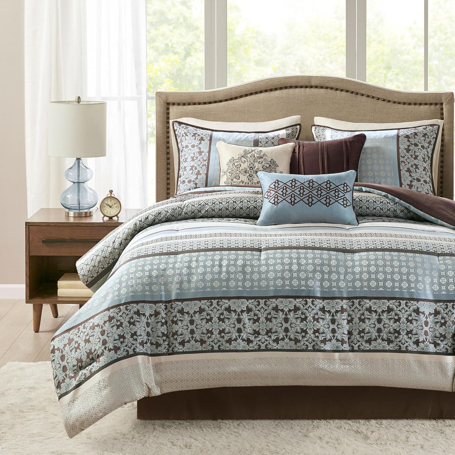 Reversible Jacquard 7 Piece Comforter Set