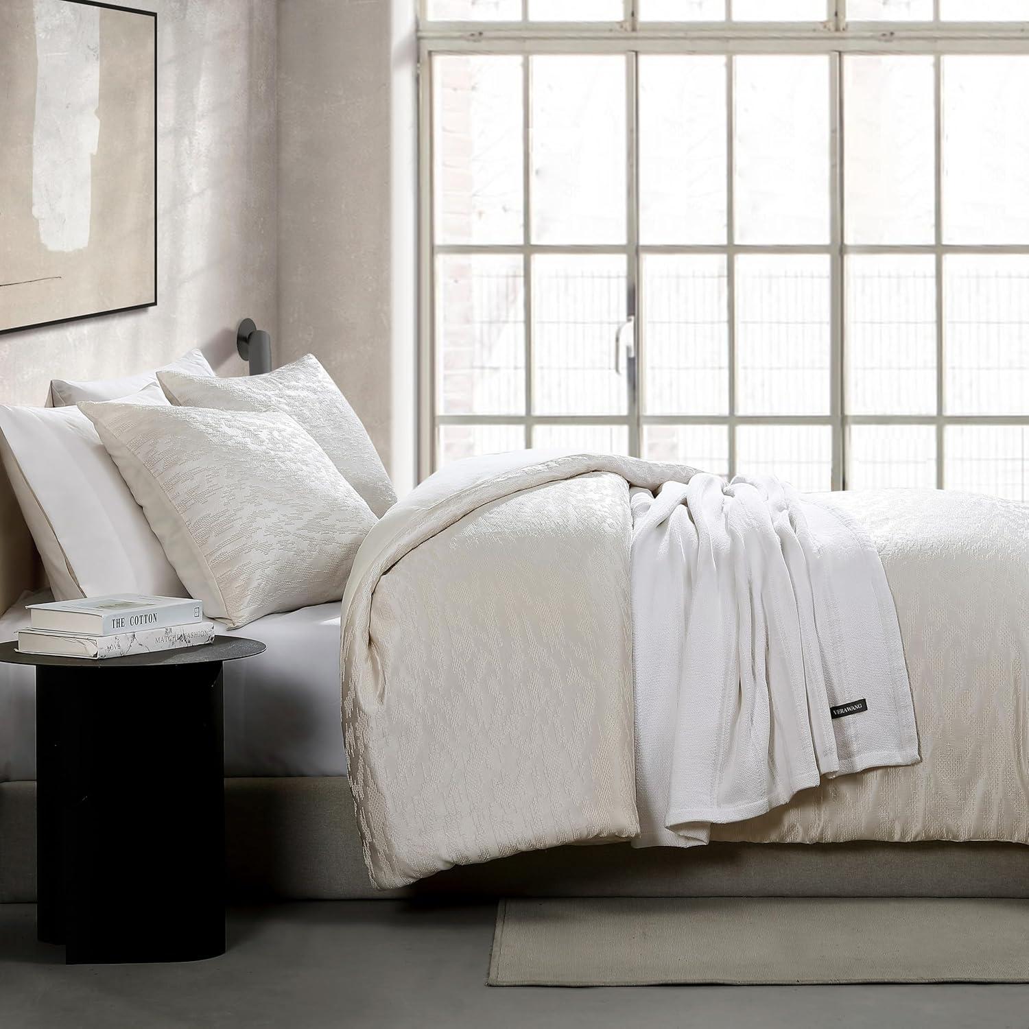Vera Wang Vera Wang Illusion Ivory Comforter Set