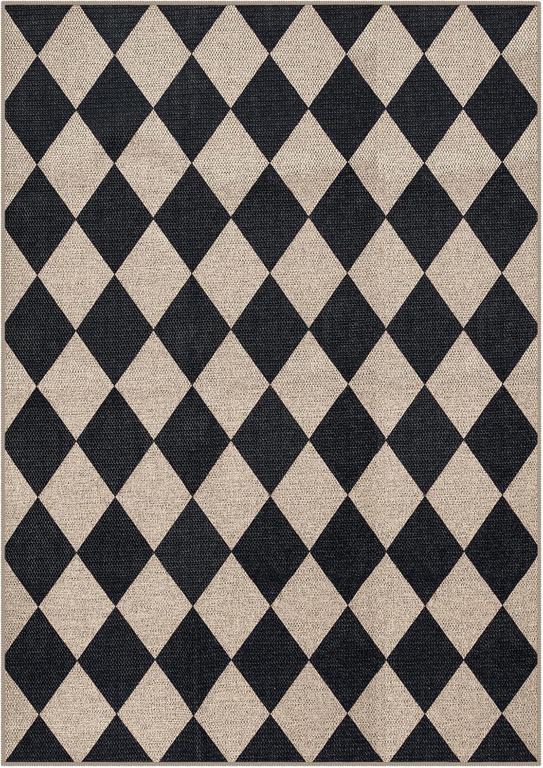 Black and White Geometric Checkered 5' x 7' Washable Rug