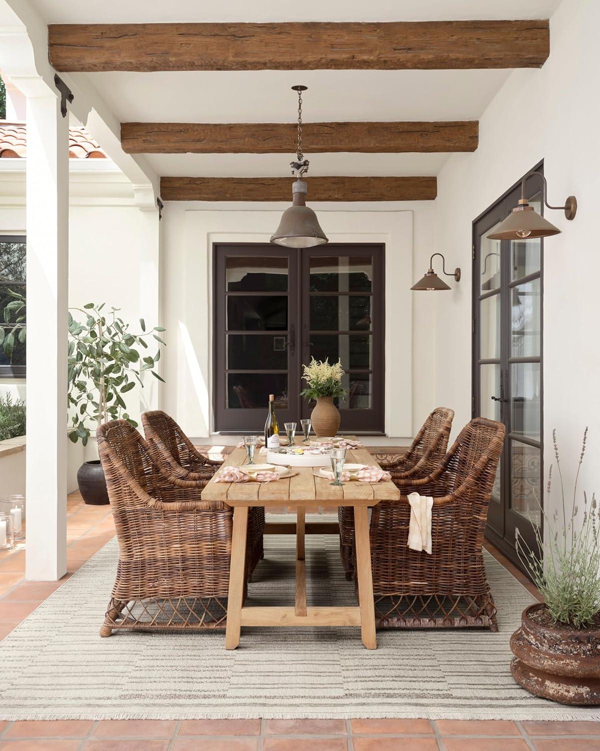 Malibu II Indoor / Outdoor Rug by Amber Lewis x Loloi - Ivory and Dove / 3'9" x 5'9"