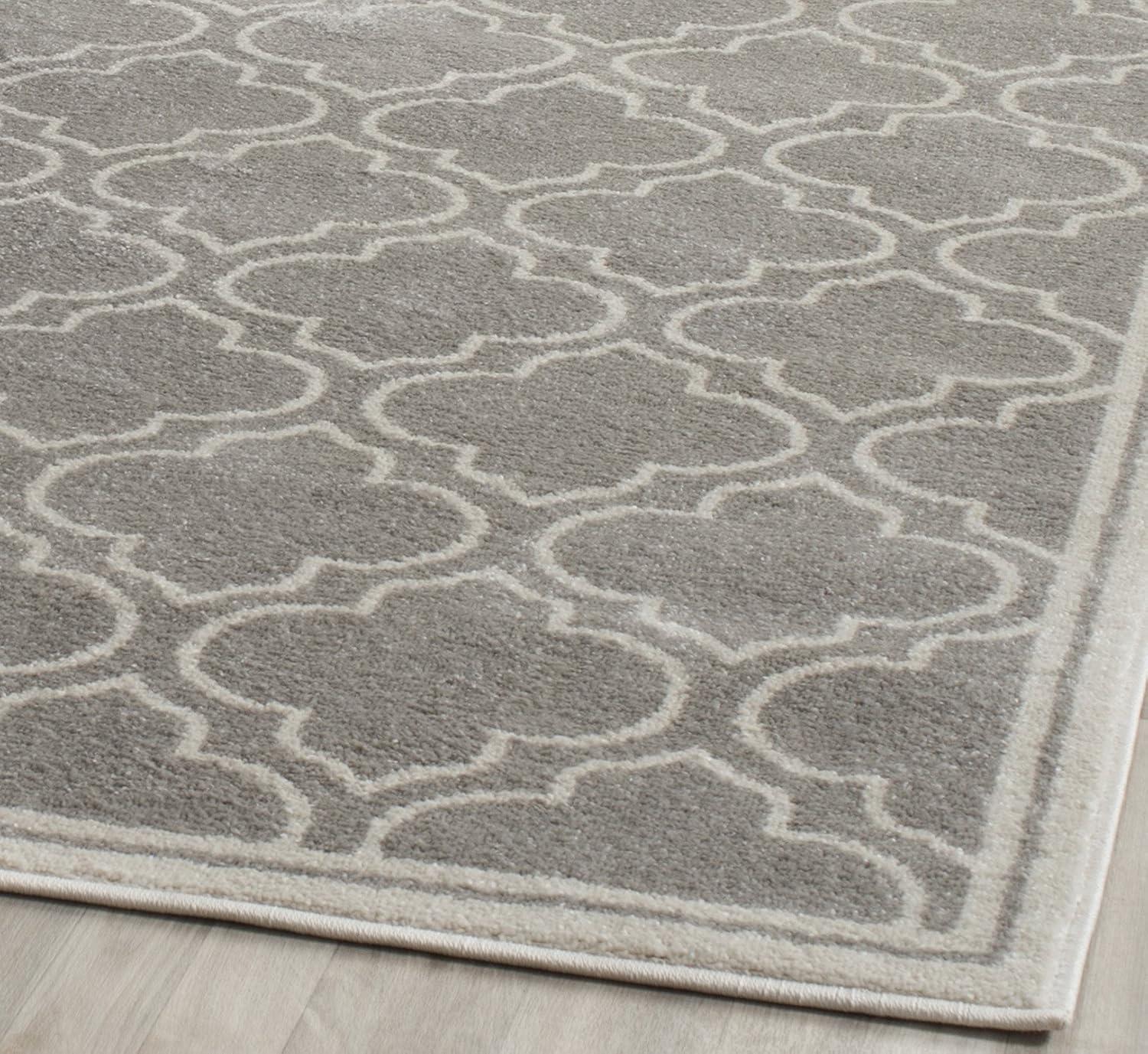 Amherst AMT412 Power Loomed Area Rug  - Safavieh