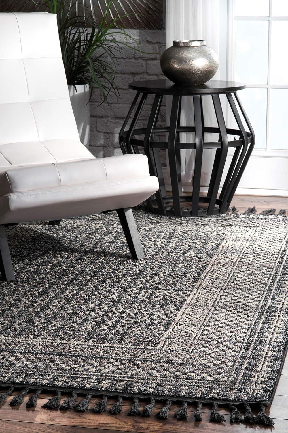 nuLOOM Claudia Diamond Area Rug, 4' x 6', Gray