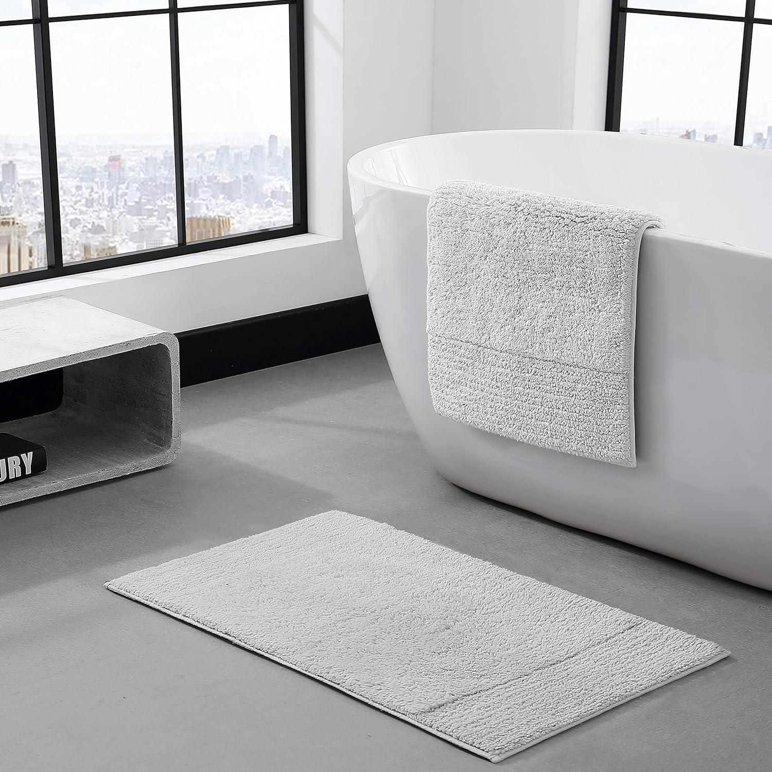 Vera Wang - Bathroom Rug Set, Soft & Absorbent Bathroom Decor, Reversible Modern Design (Sculpted Pleat Grey, 2 Piece)