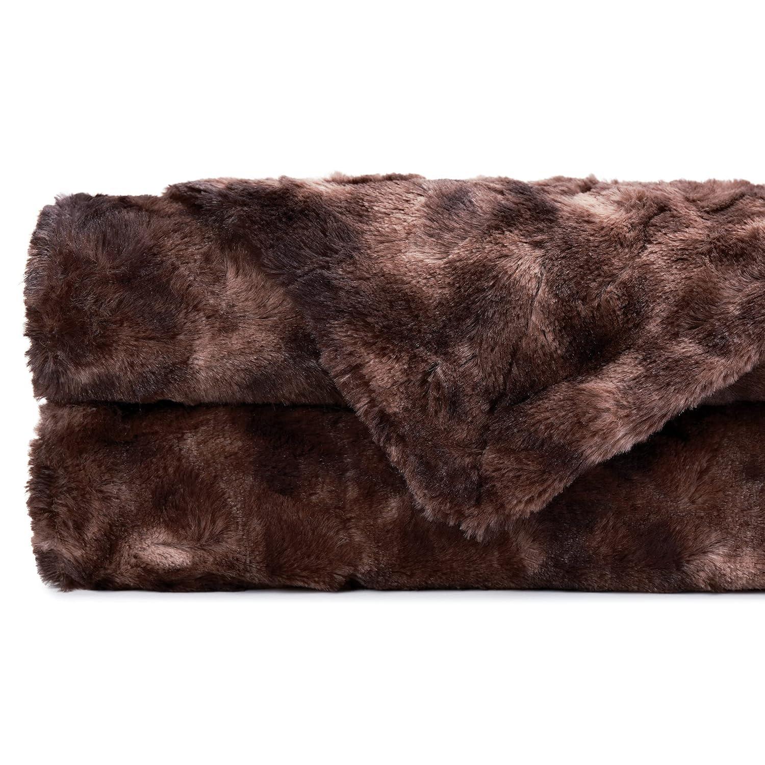 Chanasya Double Sided Wolf Oversized Faux Fur Wolf Blanket
