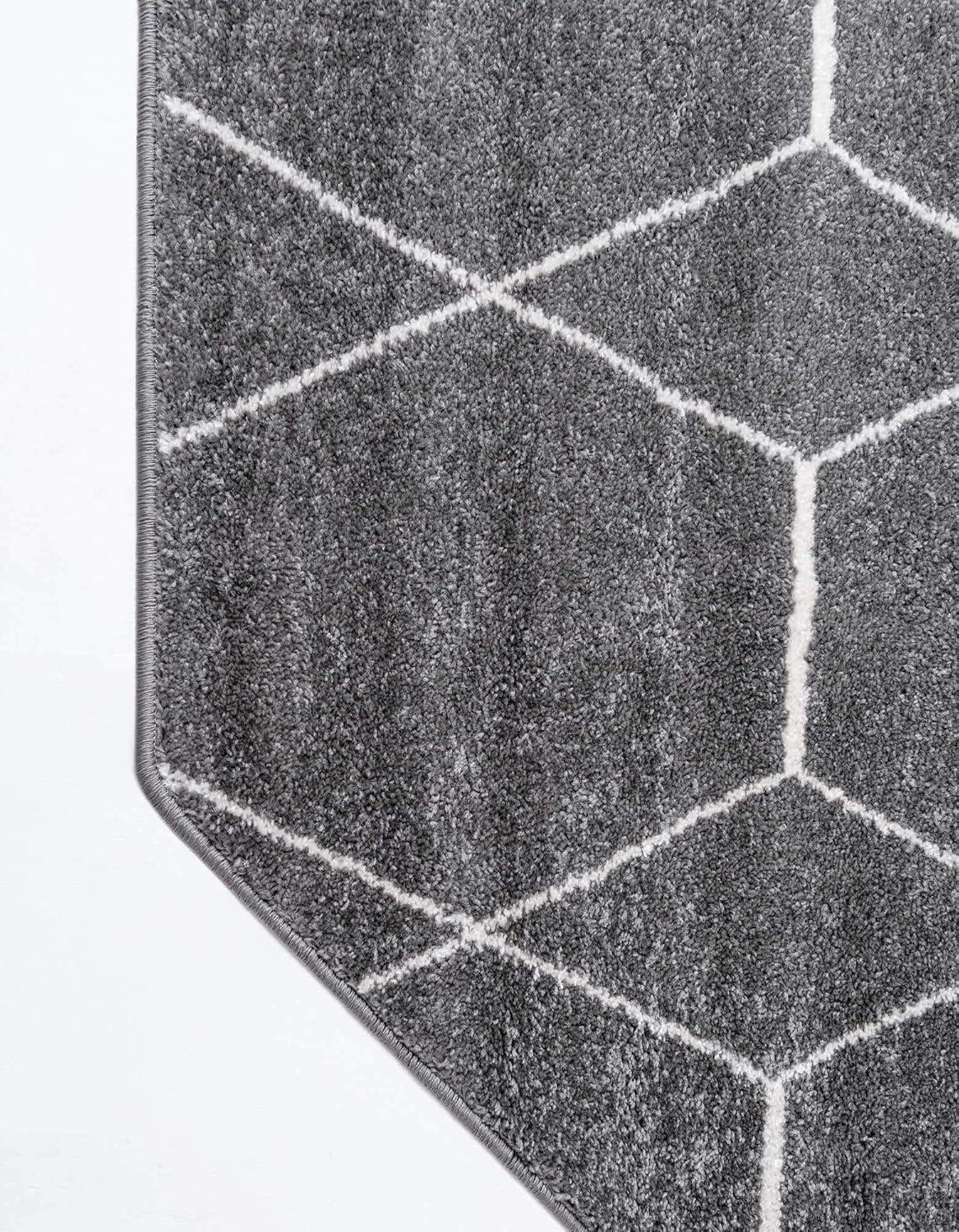 Dark Gray Octagon Synthetic Trellis Stain-Resistant Rug