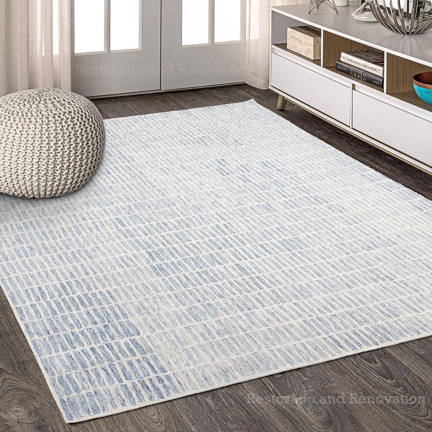 Capitola Blue Hand-Tufted Wool Area Rug, 5' x 8'