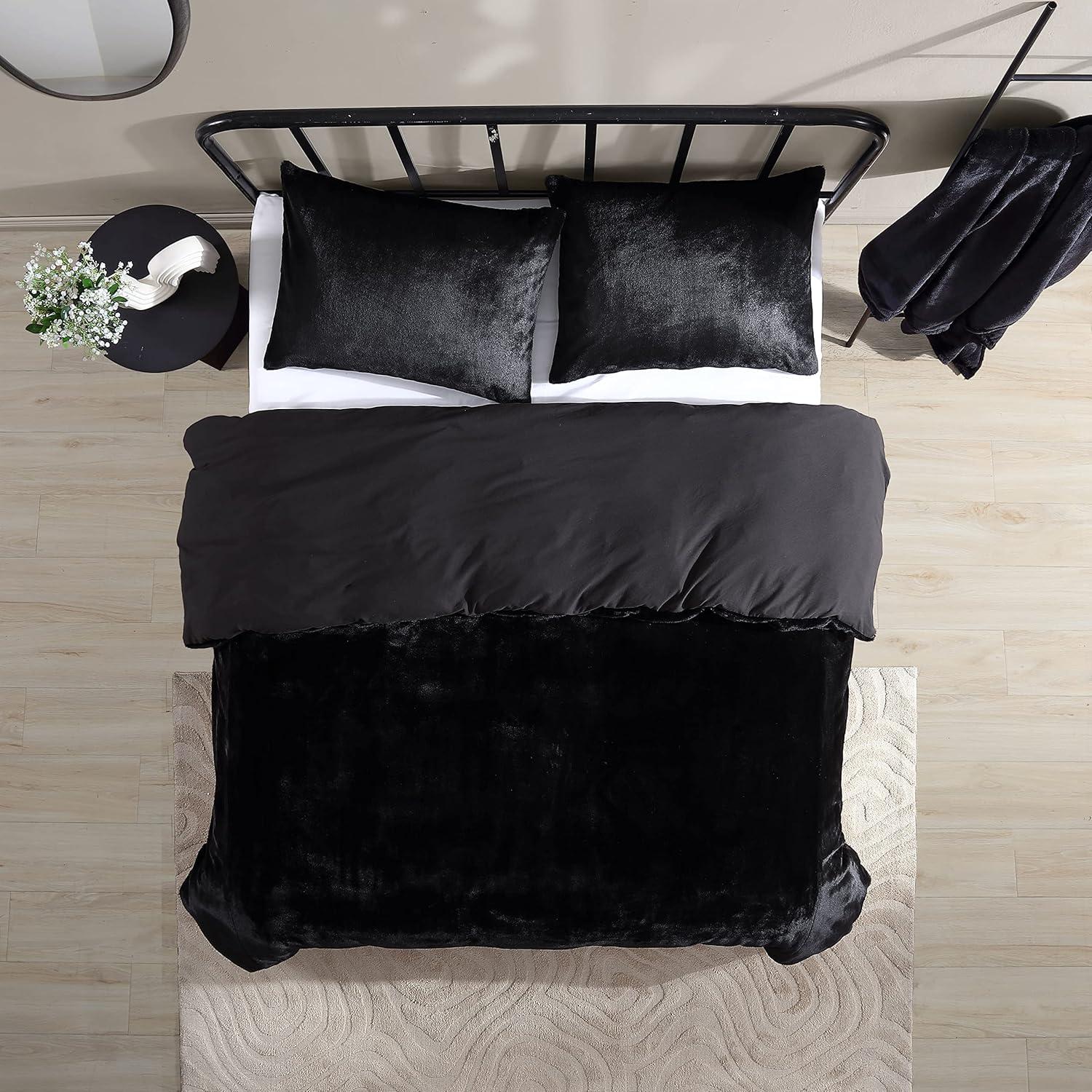 King Black Faux Fur Reversible Duvet Cover Set