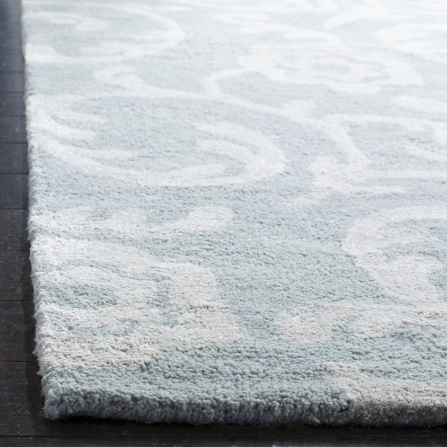 SAFAVIEH Soho Collection 2' x 3' Light Blue / Silver SOH415B Handmade Premium Wool & Viscose Accent Rug