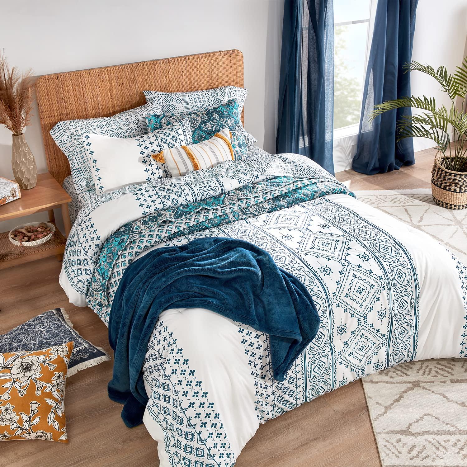 VCNY Denim 3-Piece Geometric Stripe Comforter Set