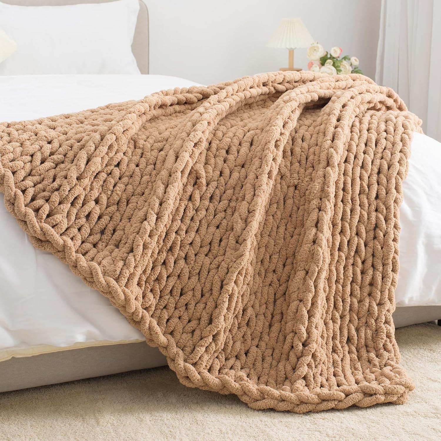 Carriediosa Chunky Knit Throw Blanket Handmade Soft Throws for Couch Sofa Bed, 50" x 60" Tan Brown