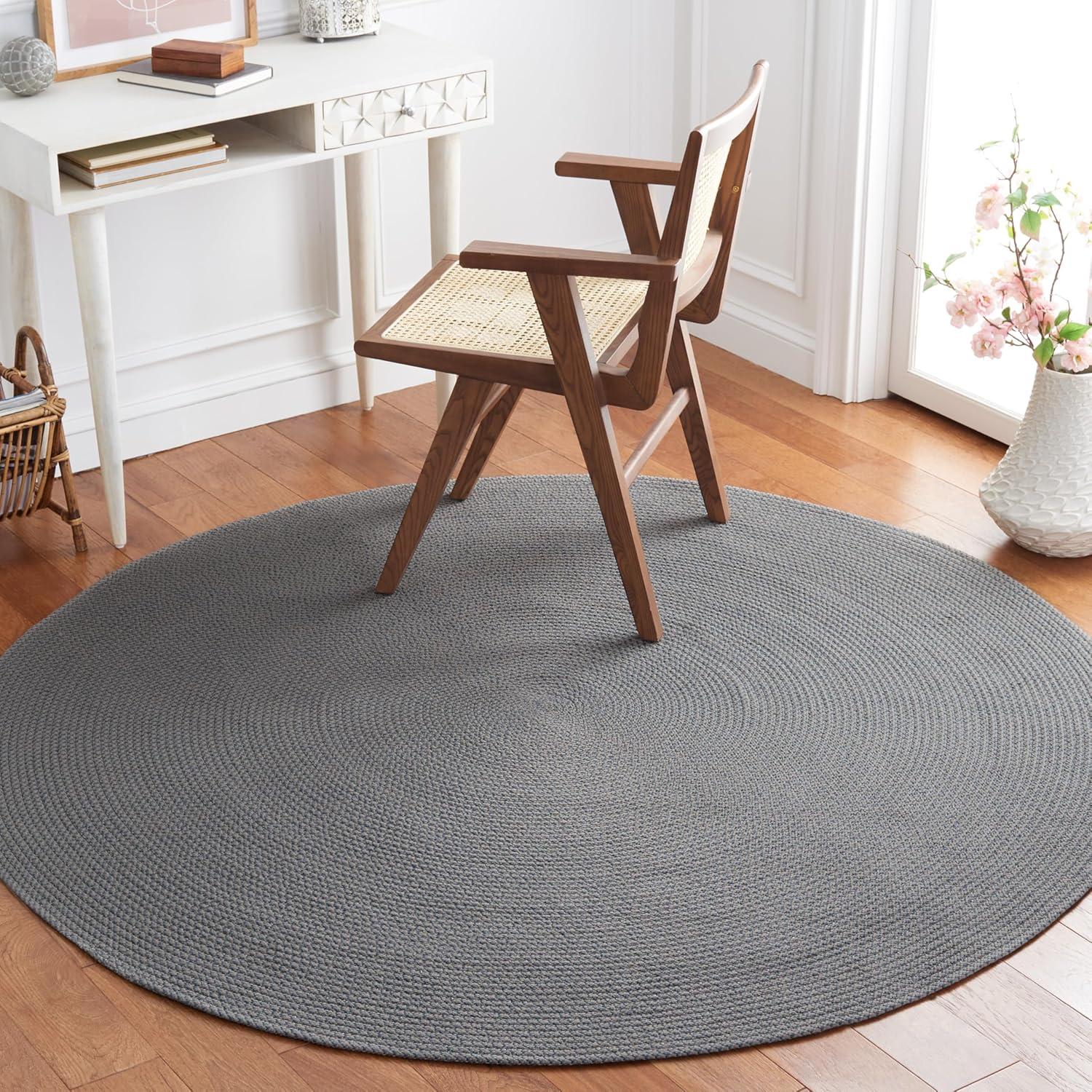 Braided BRD403 Hand Woven Area Rug - Grey/Blue - 7' round - Safavieh.