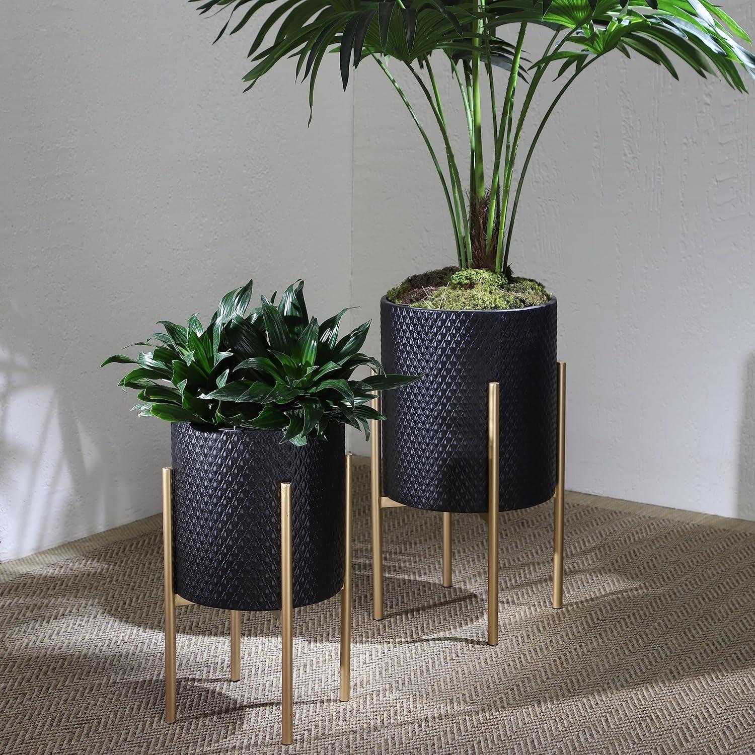 Textured Diamond Metal Planter Stands in Black and Gold, Set of 2