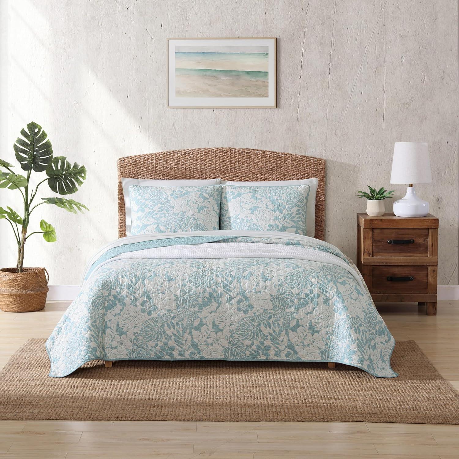 Tommy Bahama King Laguna Beach Quilt & Sham Set Turquoise: Reversible, Botanical Pattern, 3-Piece Set