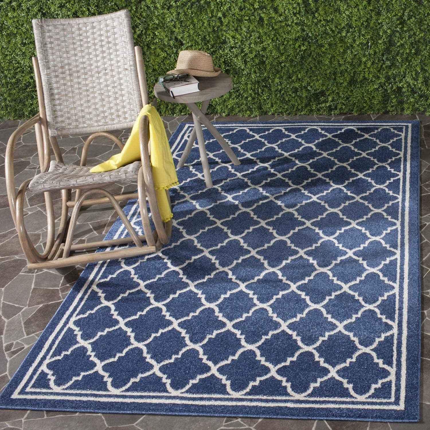 SAFAVIEH Amherst Trina Geometric Area Rug, Dark Grey/Beige, 5'3" x 8'