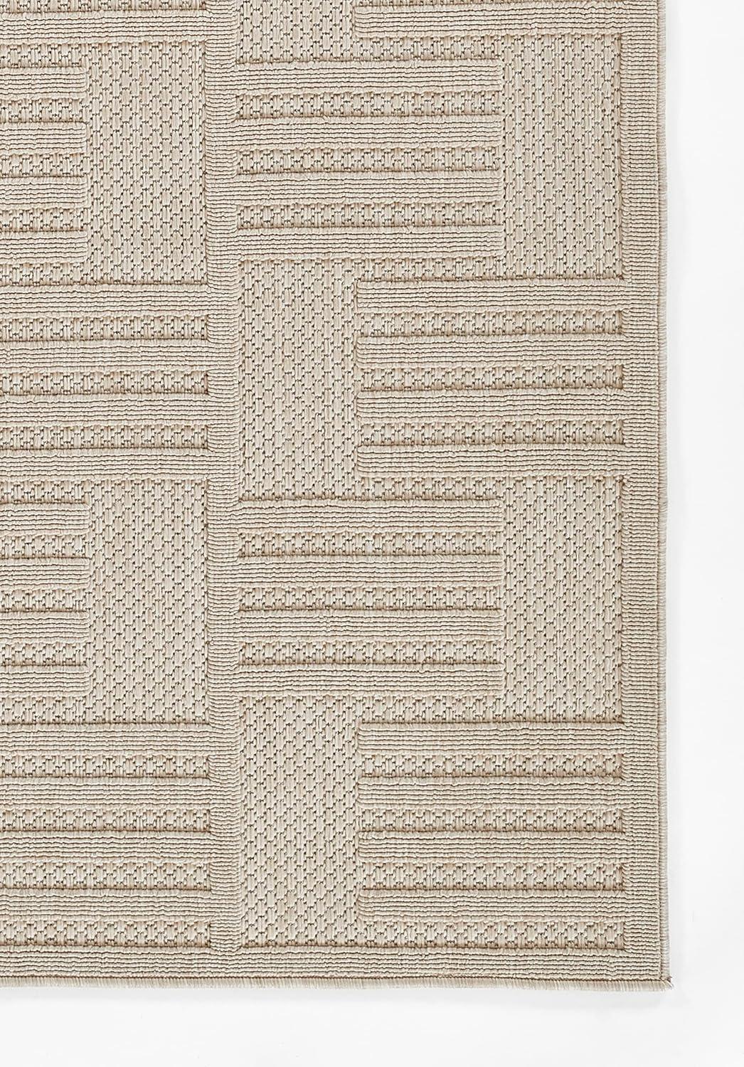 Momeni Dante Geometric Machine Loomed Indoor/Outdoor Rug Beige