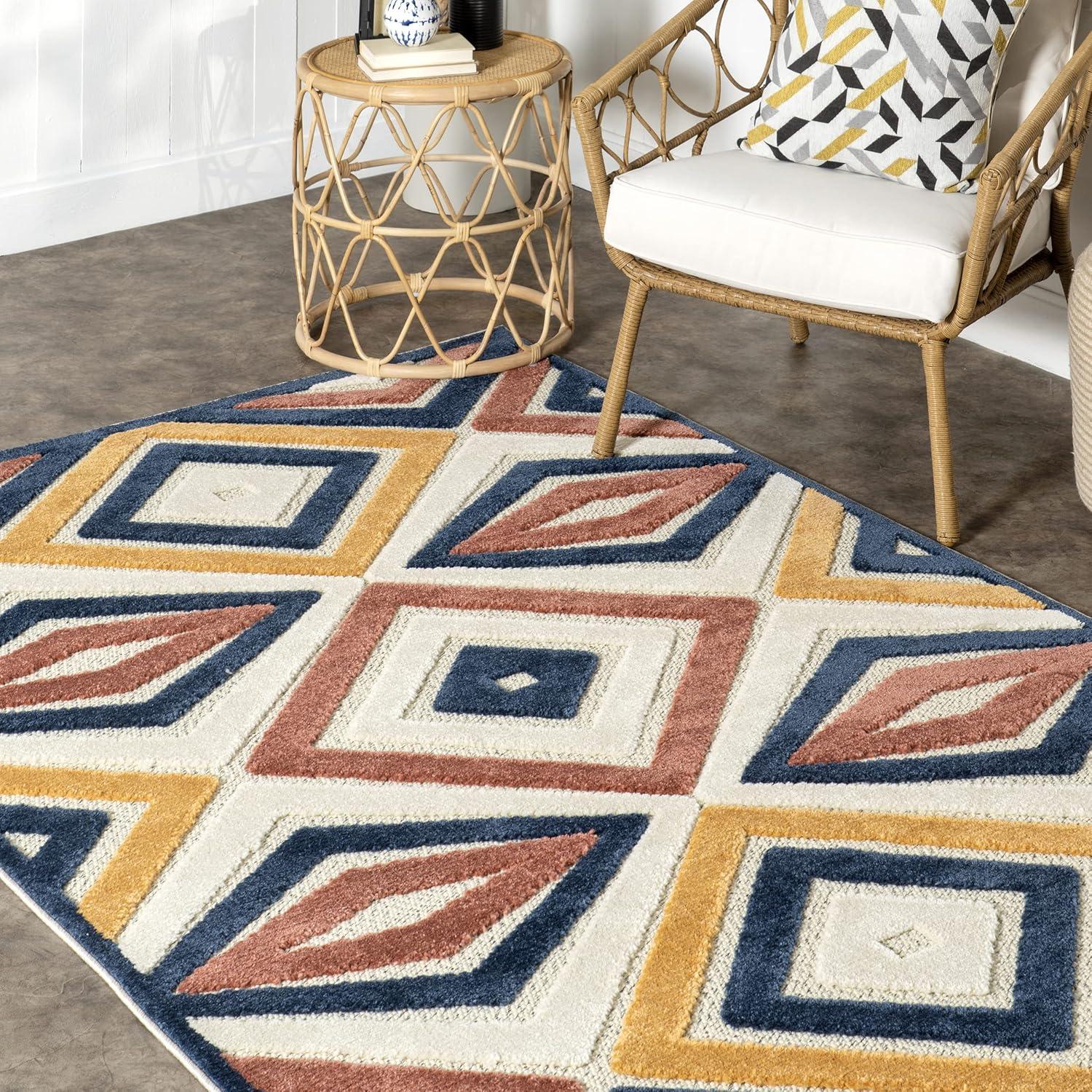 nuLOOM Salena Transitional Diamond Indoor/Outdoor Patio Area Rug