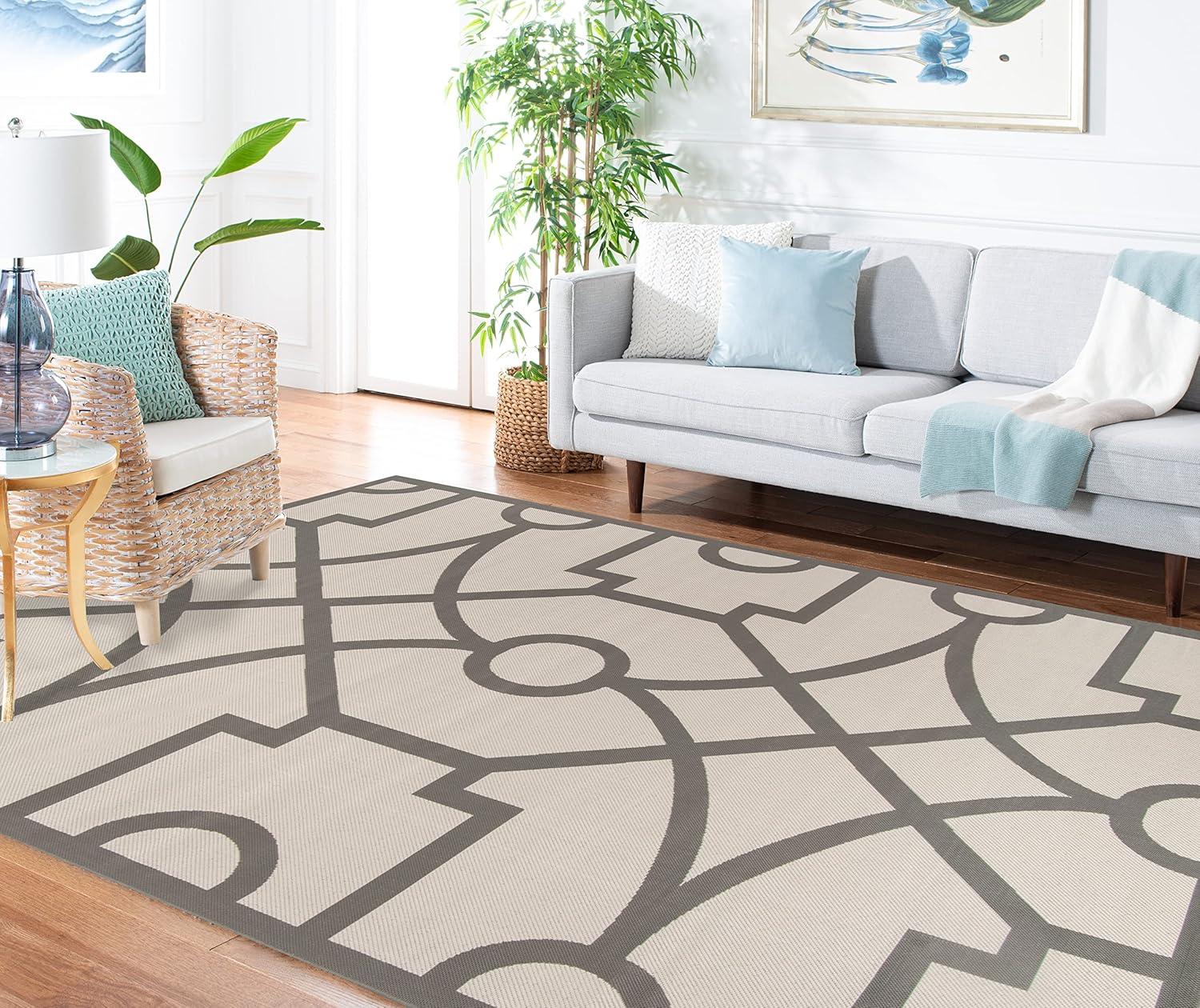 Martha Stewart Fretwork - MSR4121 - Indoor Power Loomed Area Rugs - Grey - 5'3"x7'7"