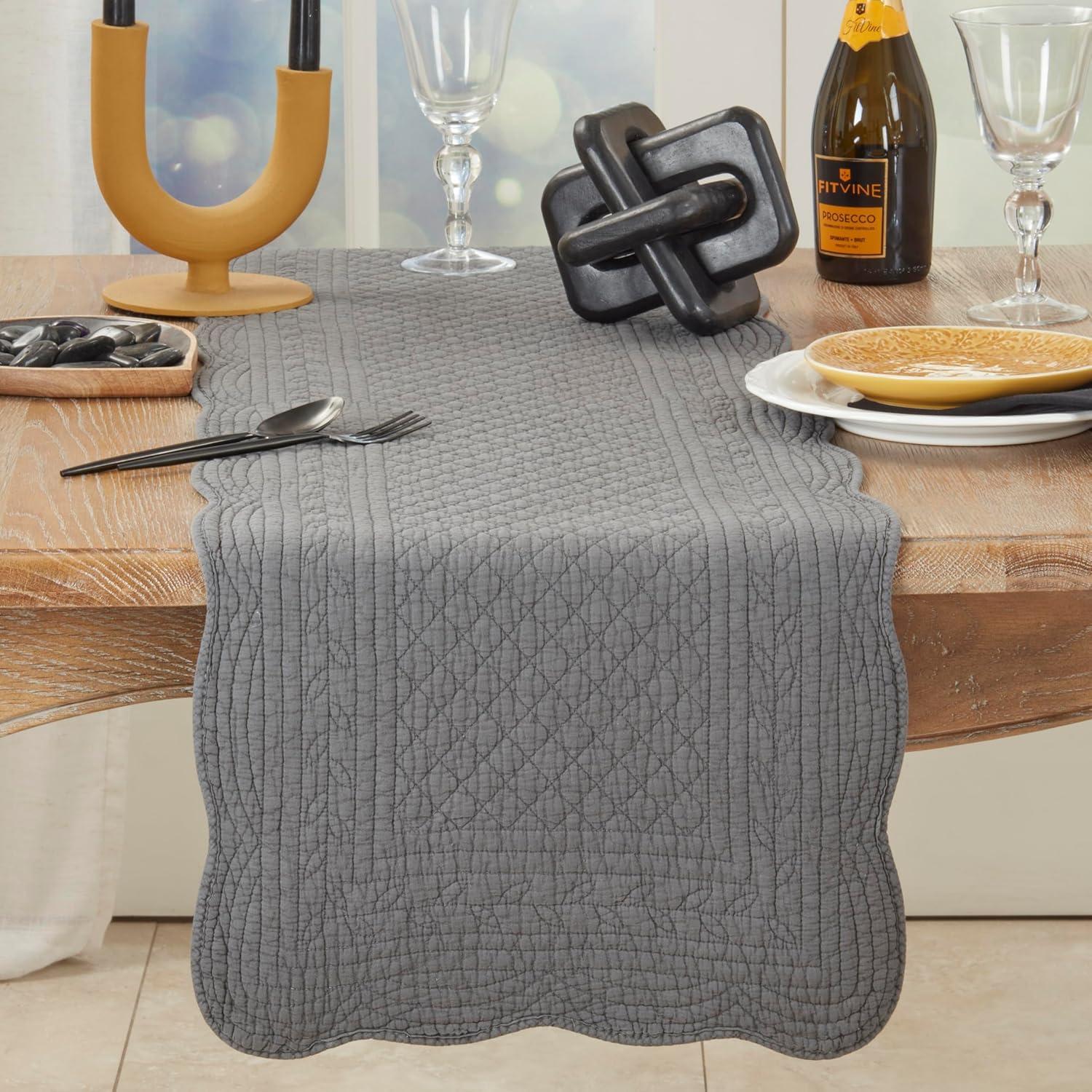 Saro Lifestyle Classic Quilted Table Runner