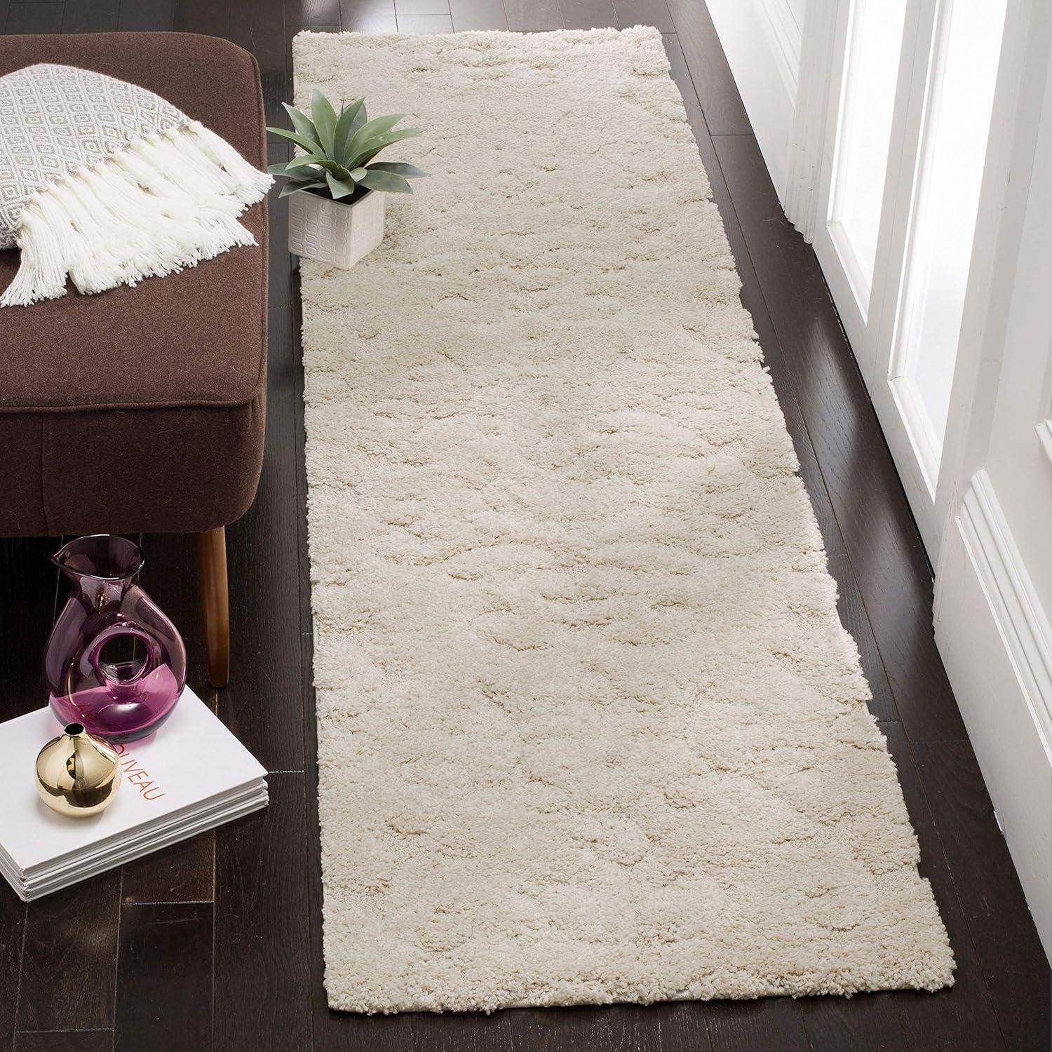 Florida Shag SG470 Power Loomed Indoor Accent Rug - Creme/Creme - 3'3"x5'3" - Safavieh
