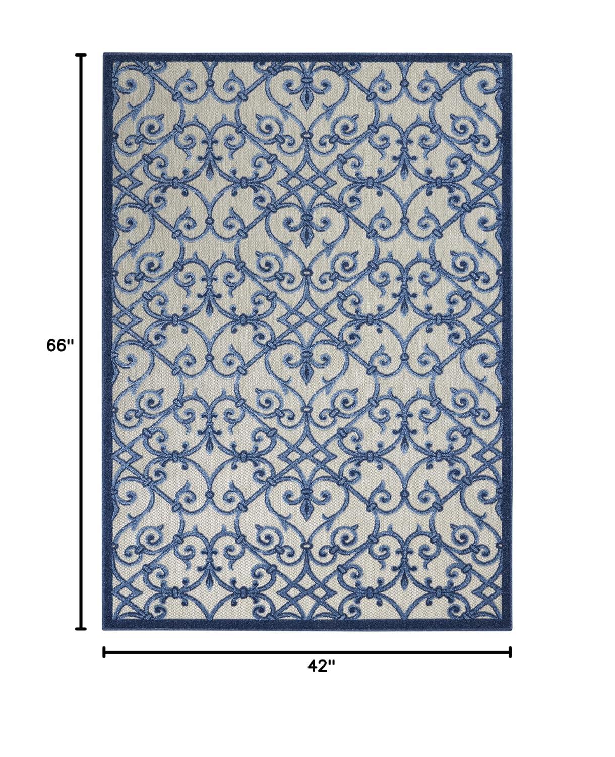 Lark Manor™ Rectangle Isalia 3'6" x 5'6" Area Rug in Blue/Gray
