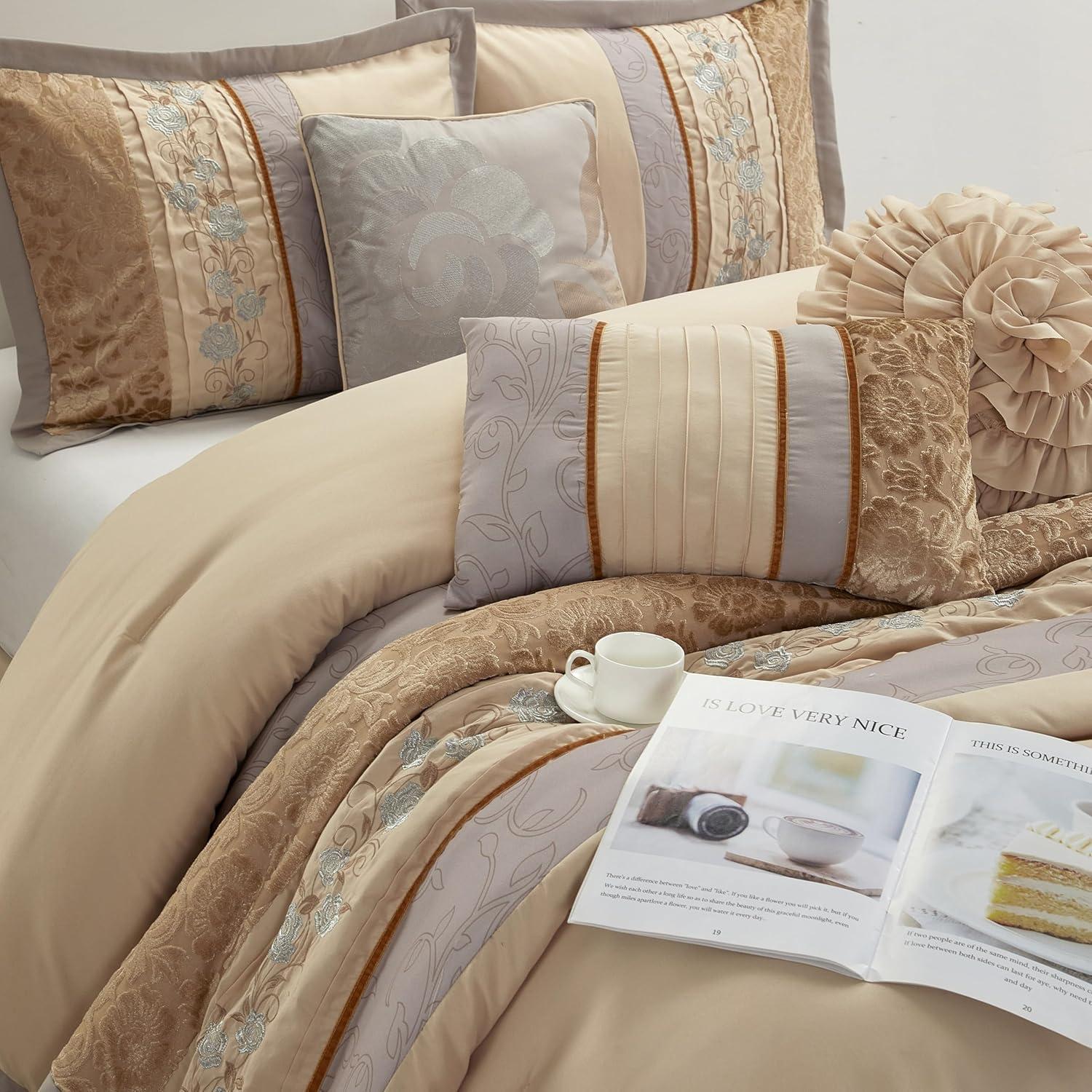 Nanshing America, Inc Riley 7 Piece Glam Comforter Set