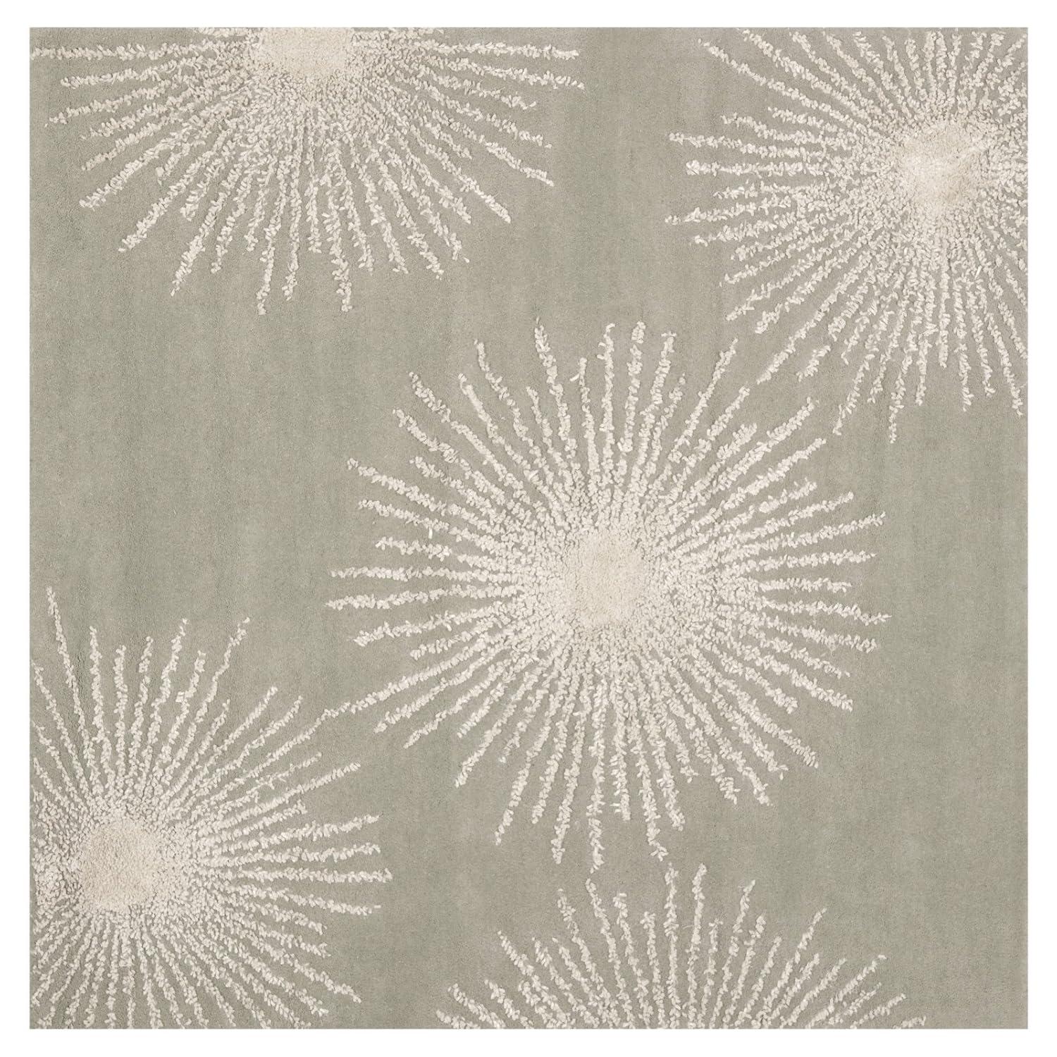 SAFAVIEH Soho Fiesta Celebration Wool Area Rug, Dark Blue/Ivory, 2' x 3'