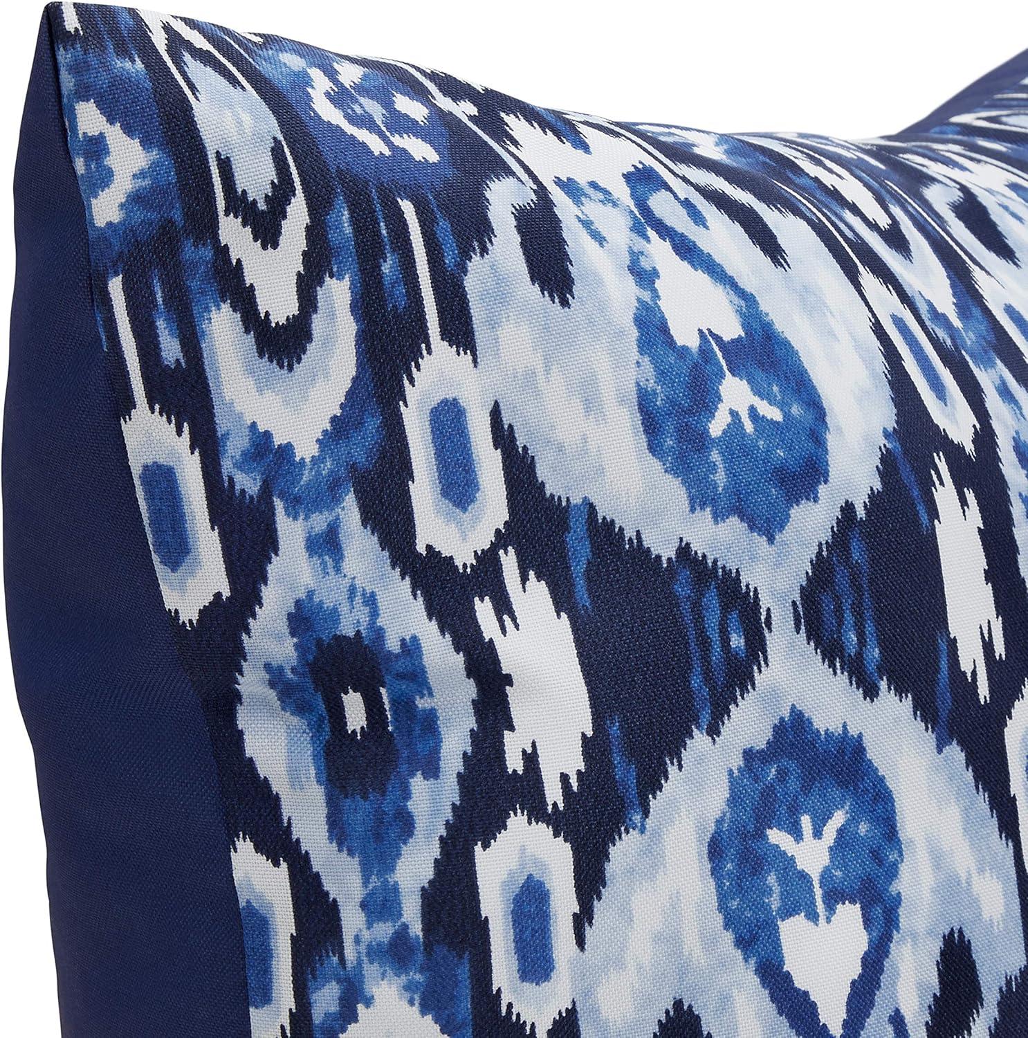 Vera Bradley Vera Bradley Island Outdoor Square Pillow Cover & Insert (Set of 2)