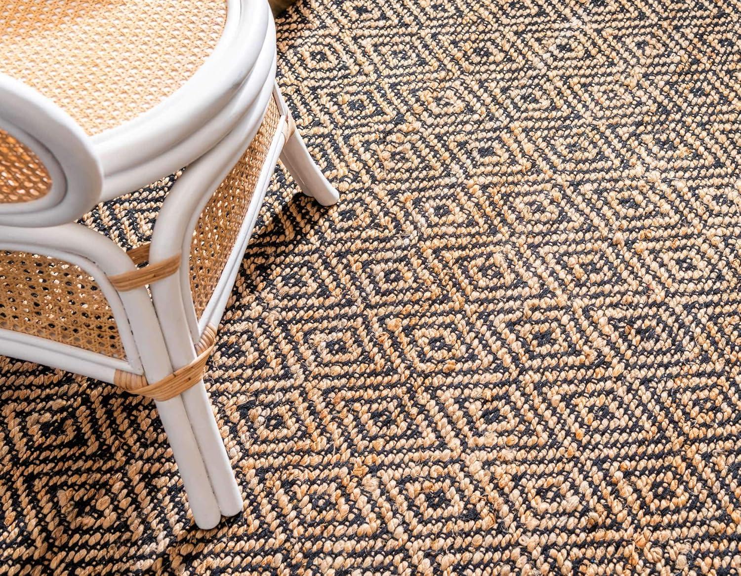 Unique Loom 2' 0 x 3' 1 Assam Chunky Jute Black Area Rug