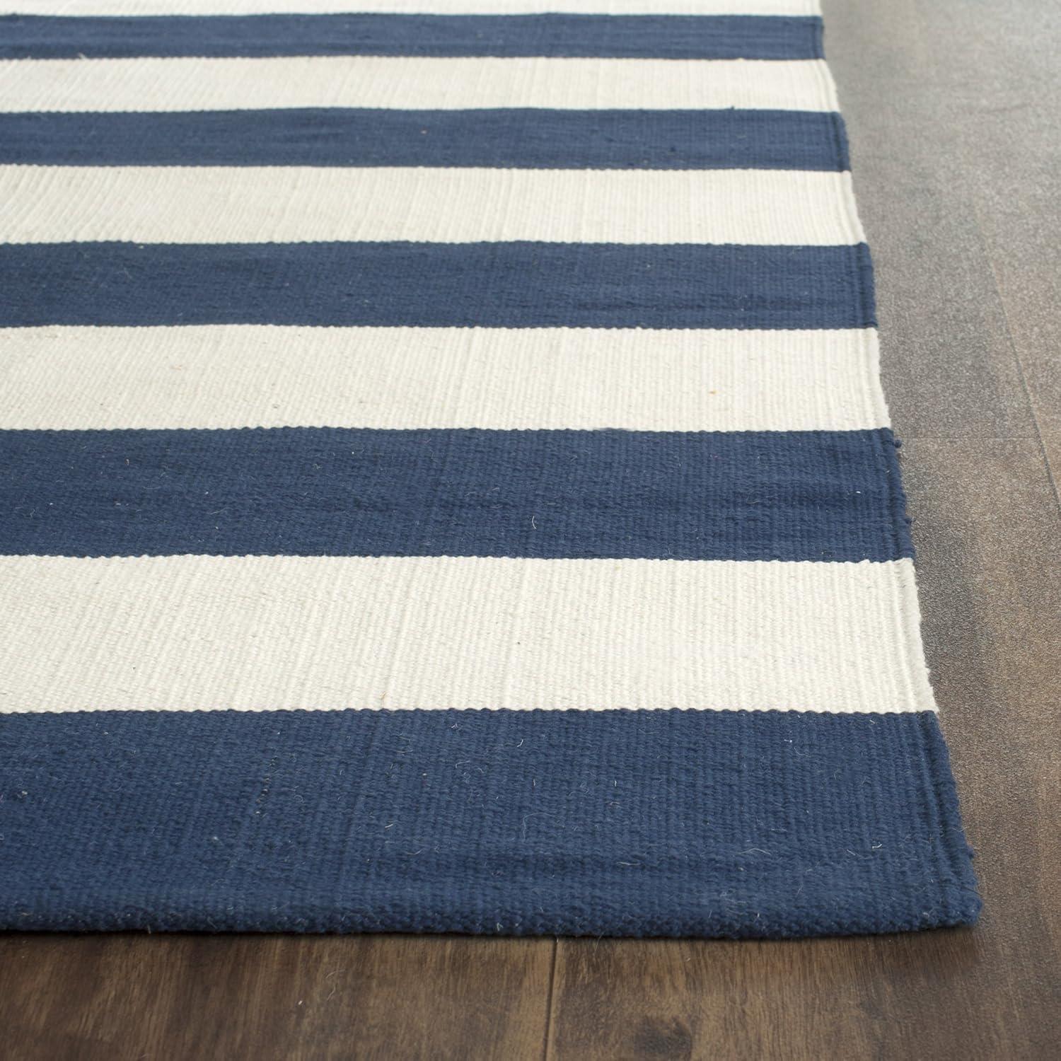 Montauk MTK712 Hand Woven Indoor Area Rug - Navy/Ivory - 10'x10' - Safavieh