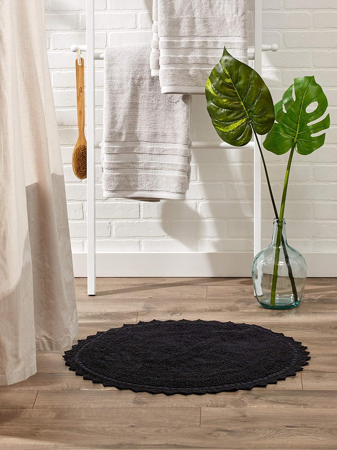 Design Imports Black Round Crochet Bath Mat