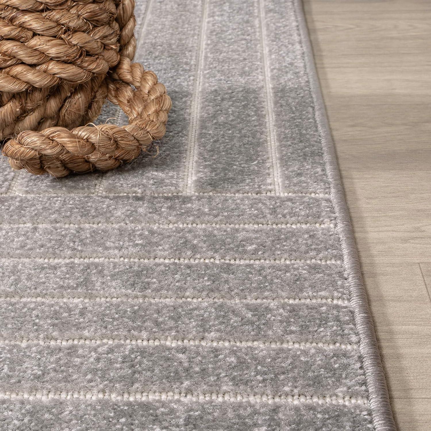 JONATHAN Y Odense High-Low Minimalist Angle Geometric Gray/Ivory 4 ft. x 6 ft. Indoor/Outdoor Area Rug