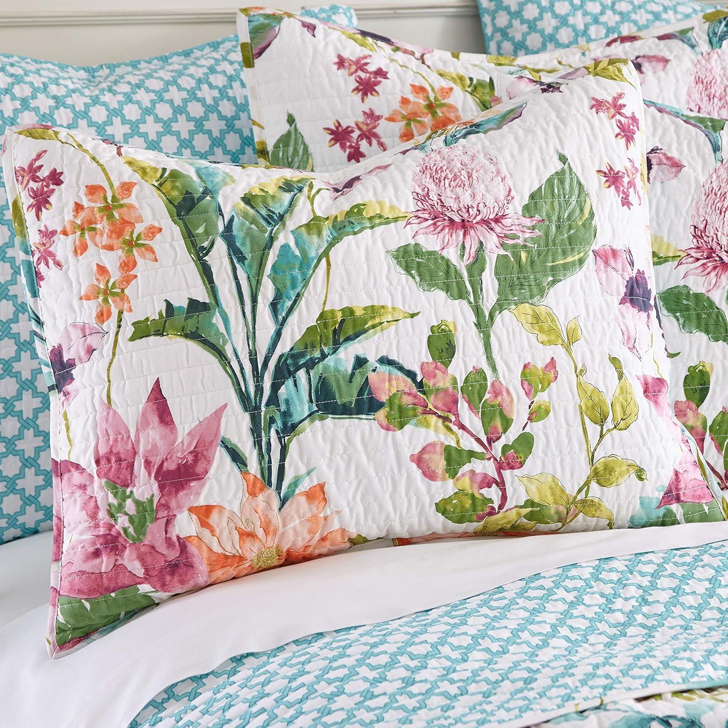 Malana Tropical Quilt Set - King Quilt and Two King Pillow Shams Multi - Levtex Home