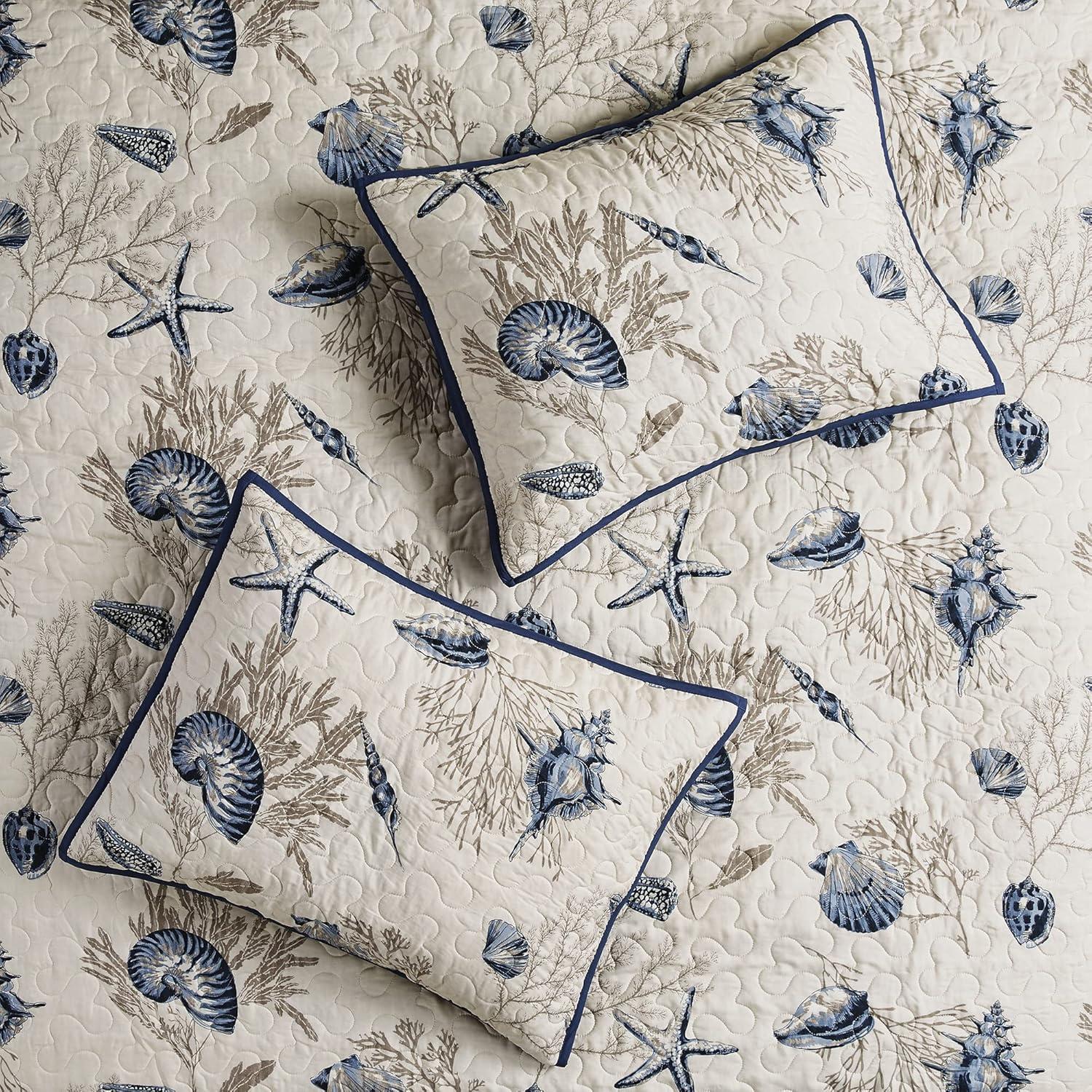 Madison Park Bayside Quilt Set with Throw Pillows