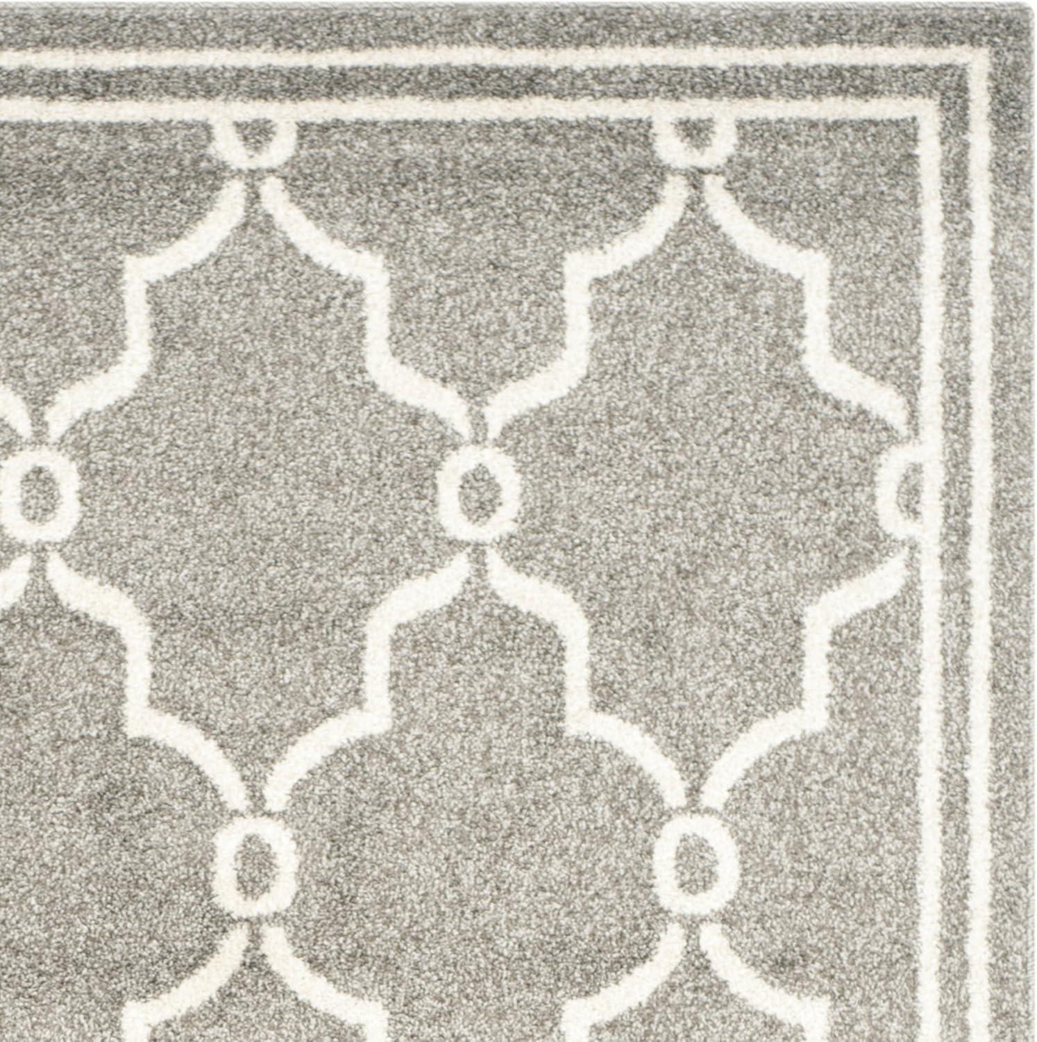 Amherst AMT414 Power Loomed Area Rug  - Safavieh