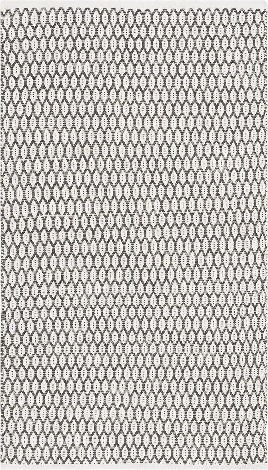 Montauk MTK608 Hand Woven Indoor Accent Rug - Charcoal/Ivory - 2'x3' - Safavieh