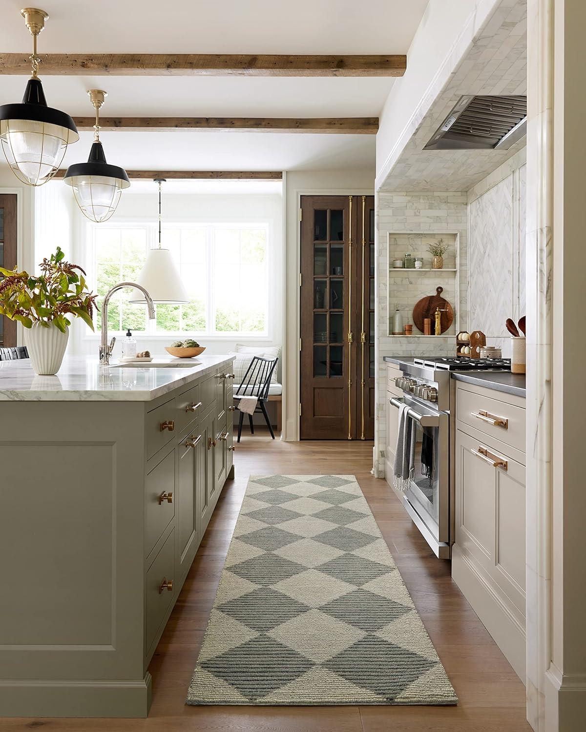 Francis Hand Tufted Wool Rug