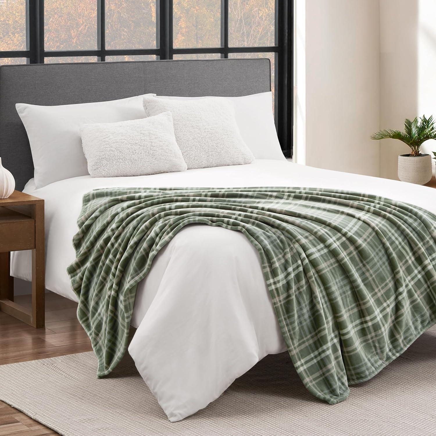 Lucky Brand Lucky Brand Camper Plaid Blankets