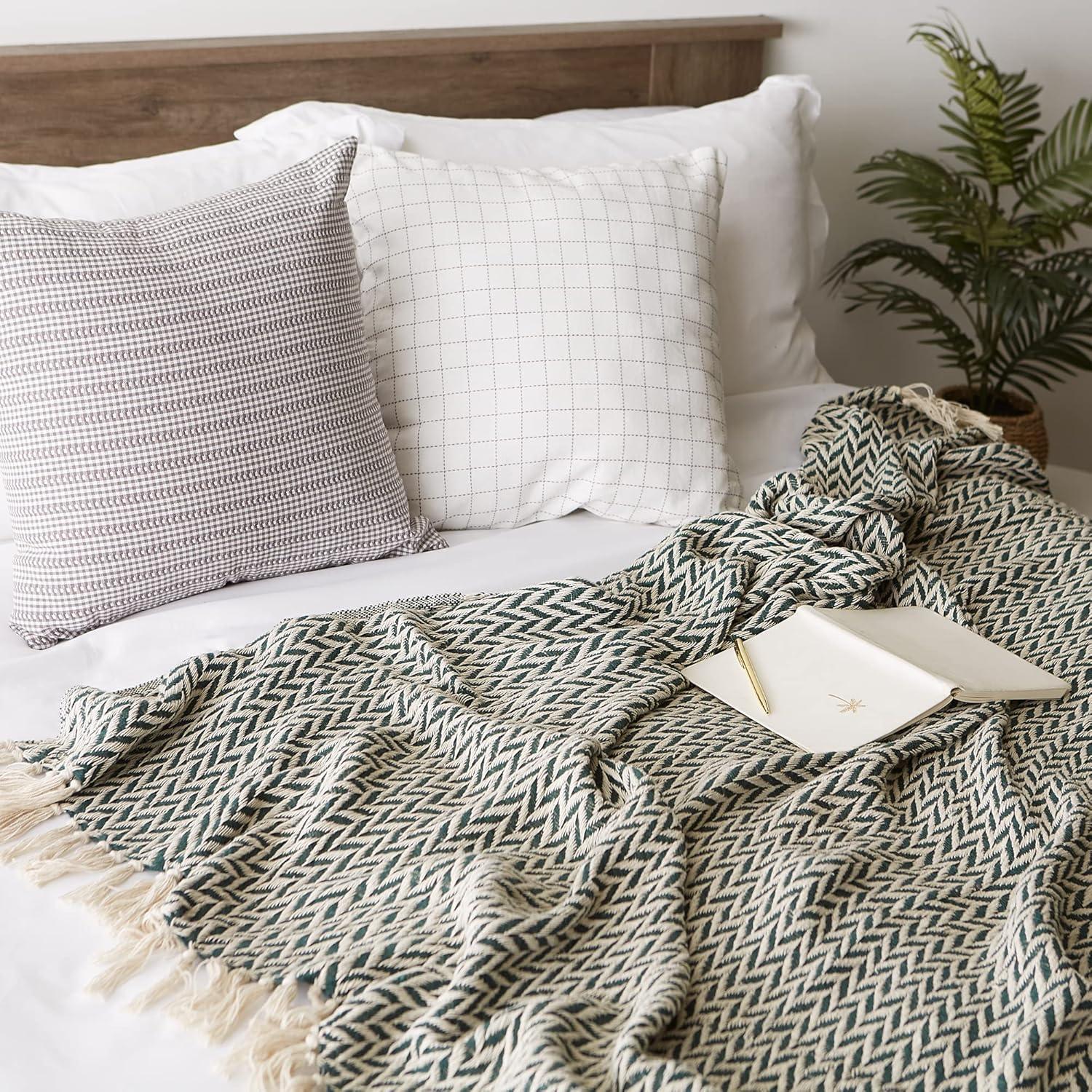 50"x60" Zig-Zag Throw Blanket Hunter Green - Design Imports: Woven Cotton, Fringe Trim