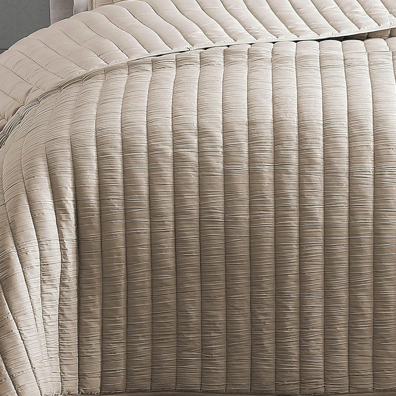 Riverbrook Home Diamond Reversible Quilt Set