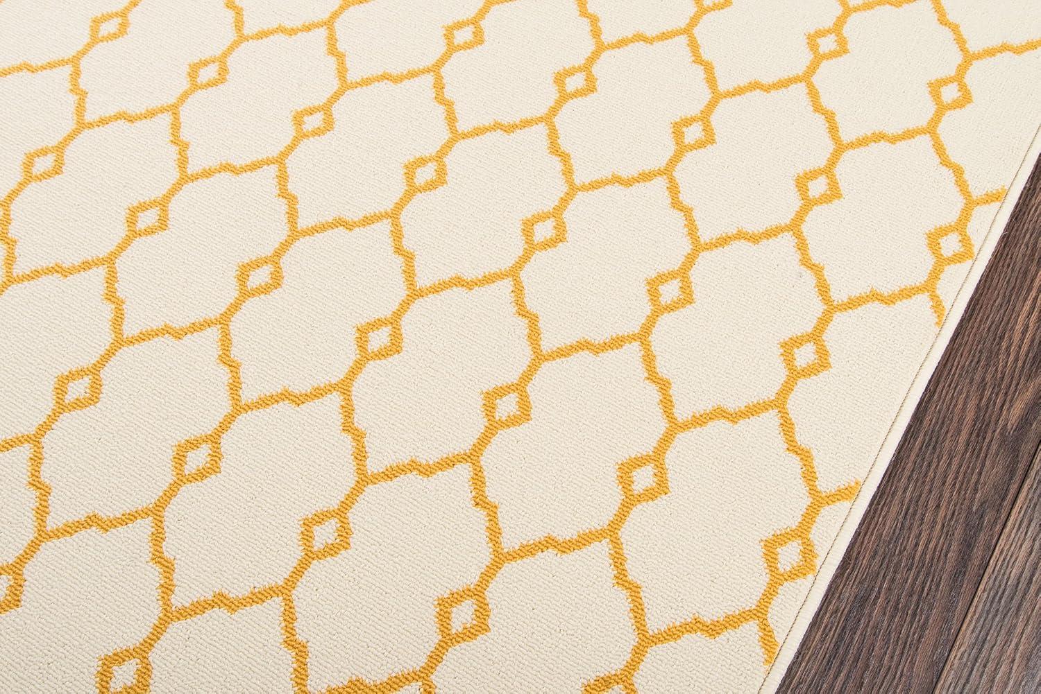 Baja Taio Accent Rug - Momeni