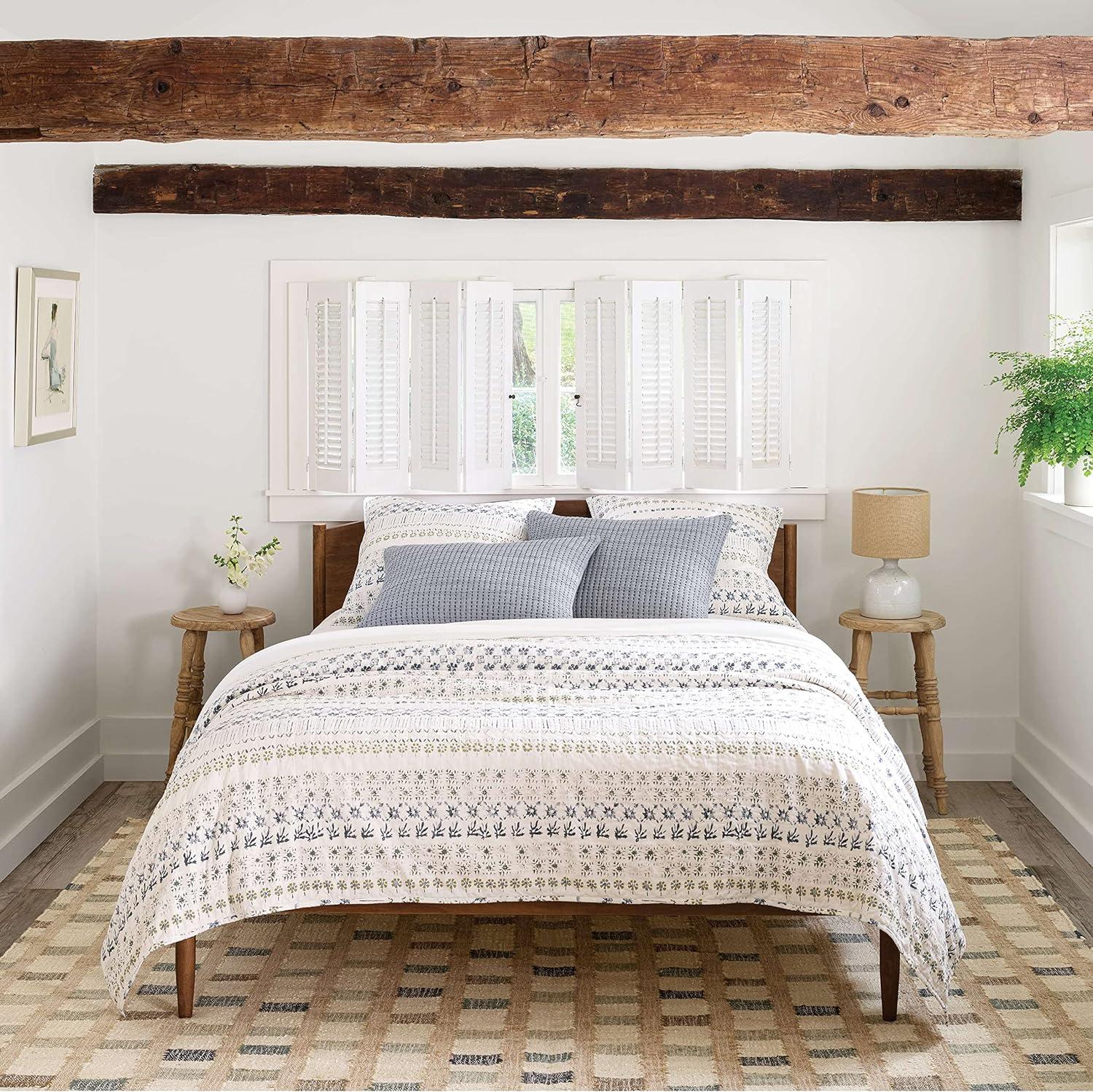 Hawthorn Coverlet