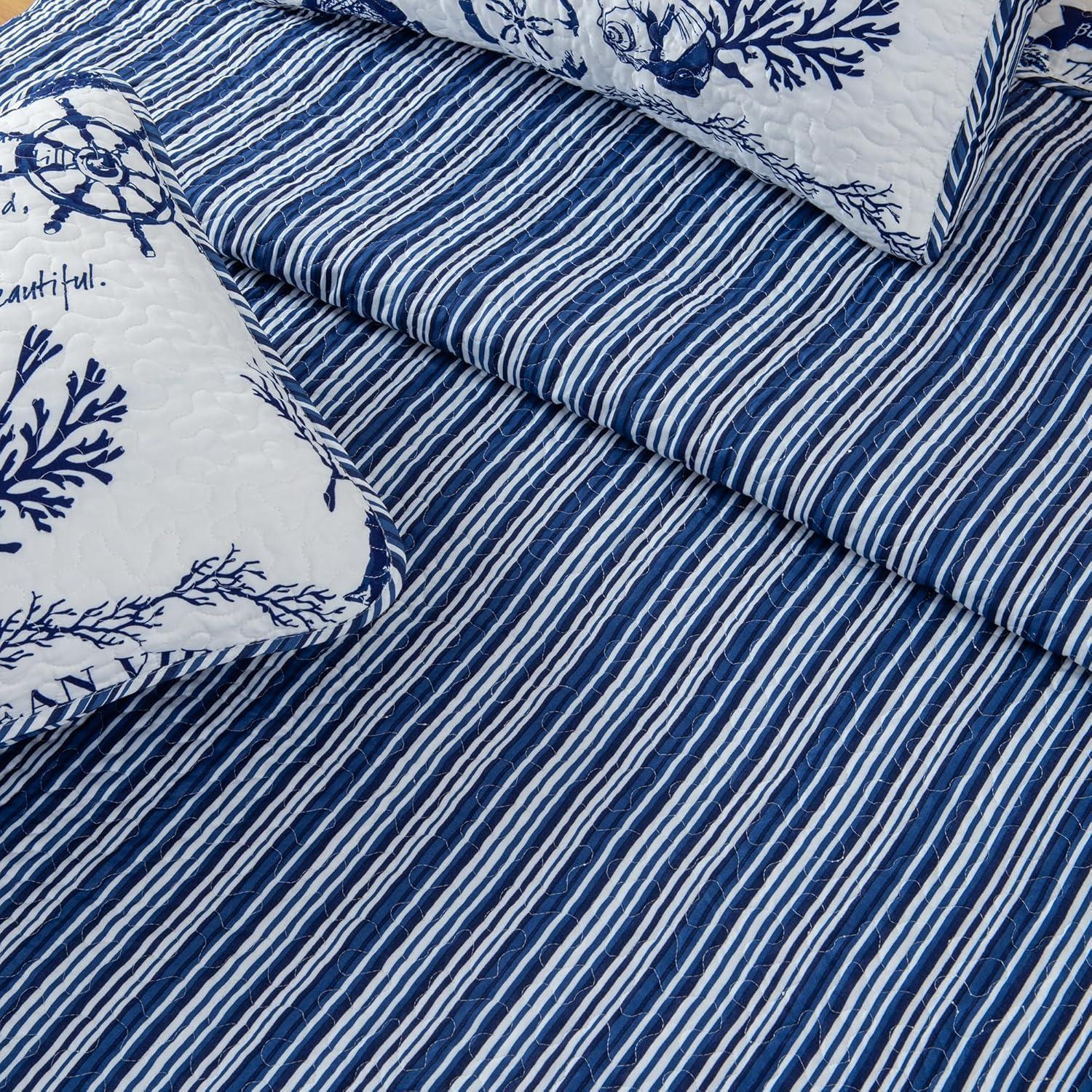 Navy / White Nautical Reversible Quilt Set with Shams