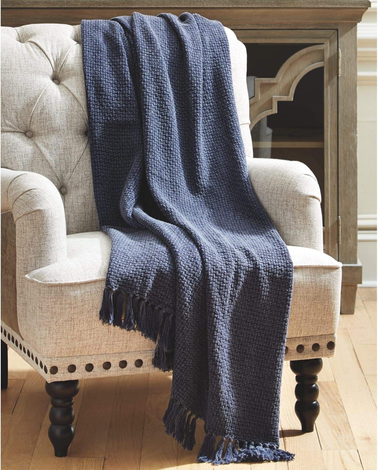 Signature Design by Ashley Yasmin Farmhouse Fringe Throw Blanket, 50 x 60es