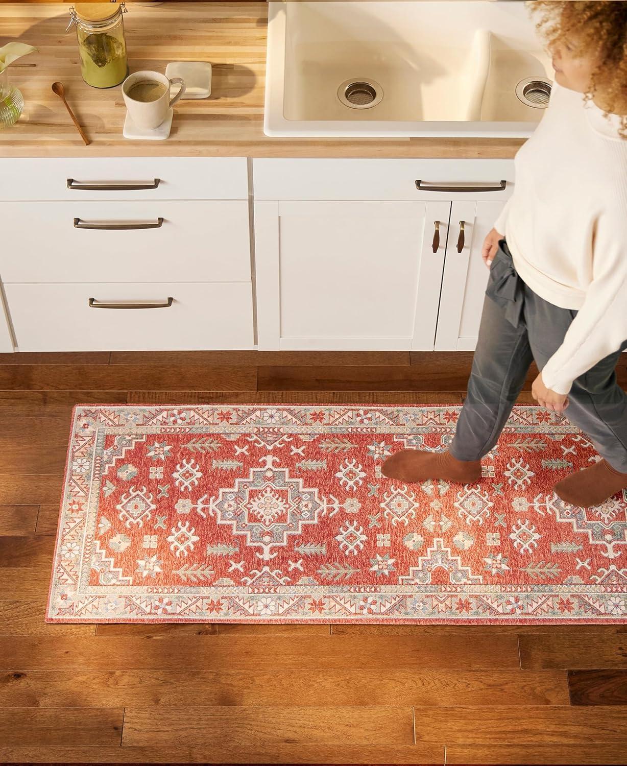 Town & Country Living TOWN & COUNTRY LUXE Livie Forever Vintage Everwash Washable Multi-Use, Non-Slip Kitchen Runner
