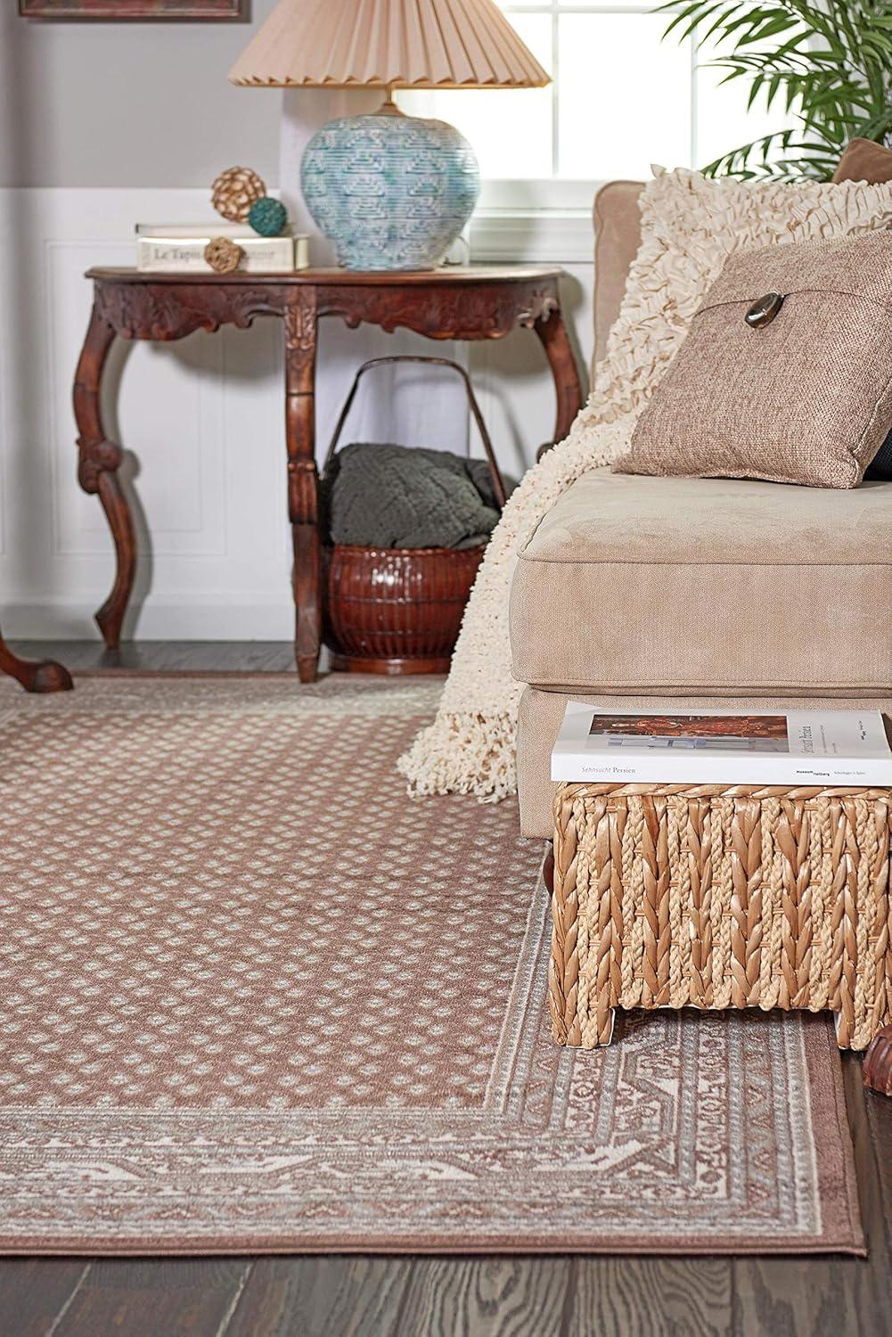 Williamsburg Allover Brown 4' 0 x 6' 0 Area Rug