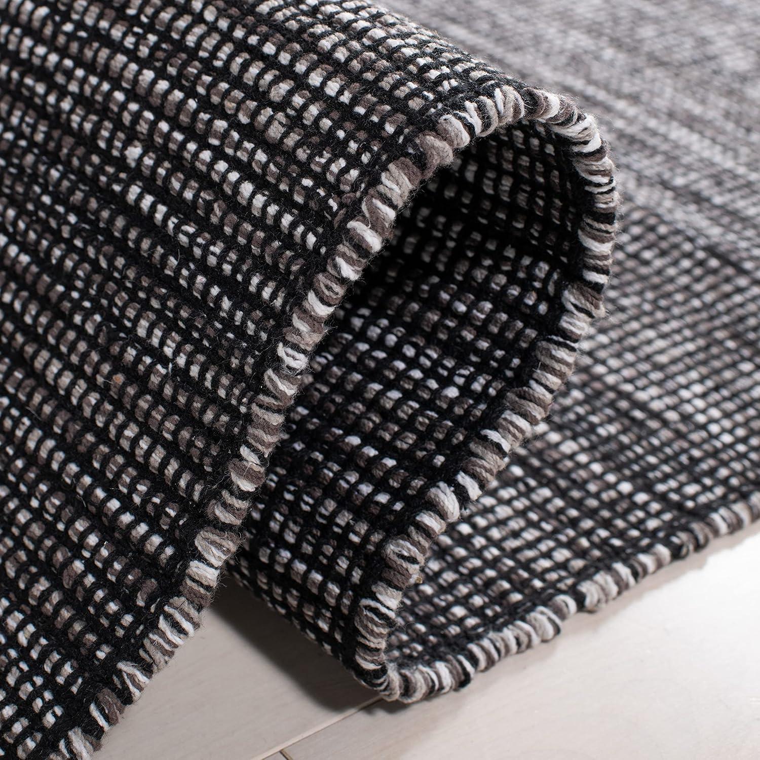 Montauk MTK620 Hand Woven Area Rug - Charcoal/Black - 4'x6' - Safavieh.