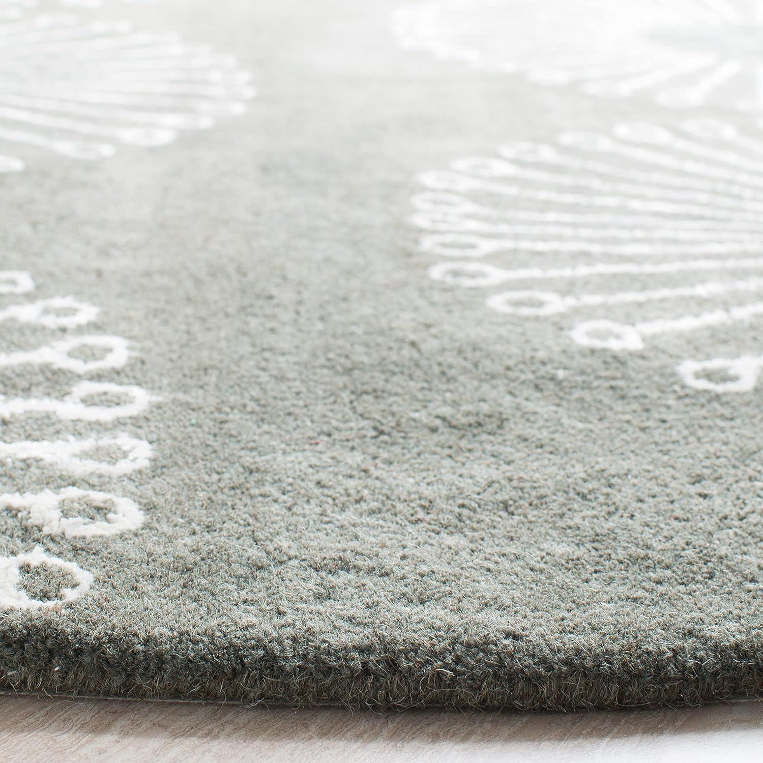 Soho SOH821 Hand Tufted Indoor Accent Rug - Grey/Ivory - 3'6"x5'6" - Safavieh.