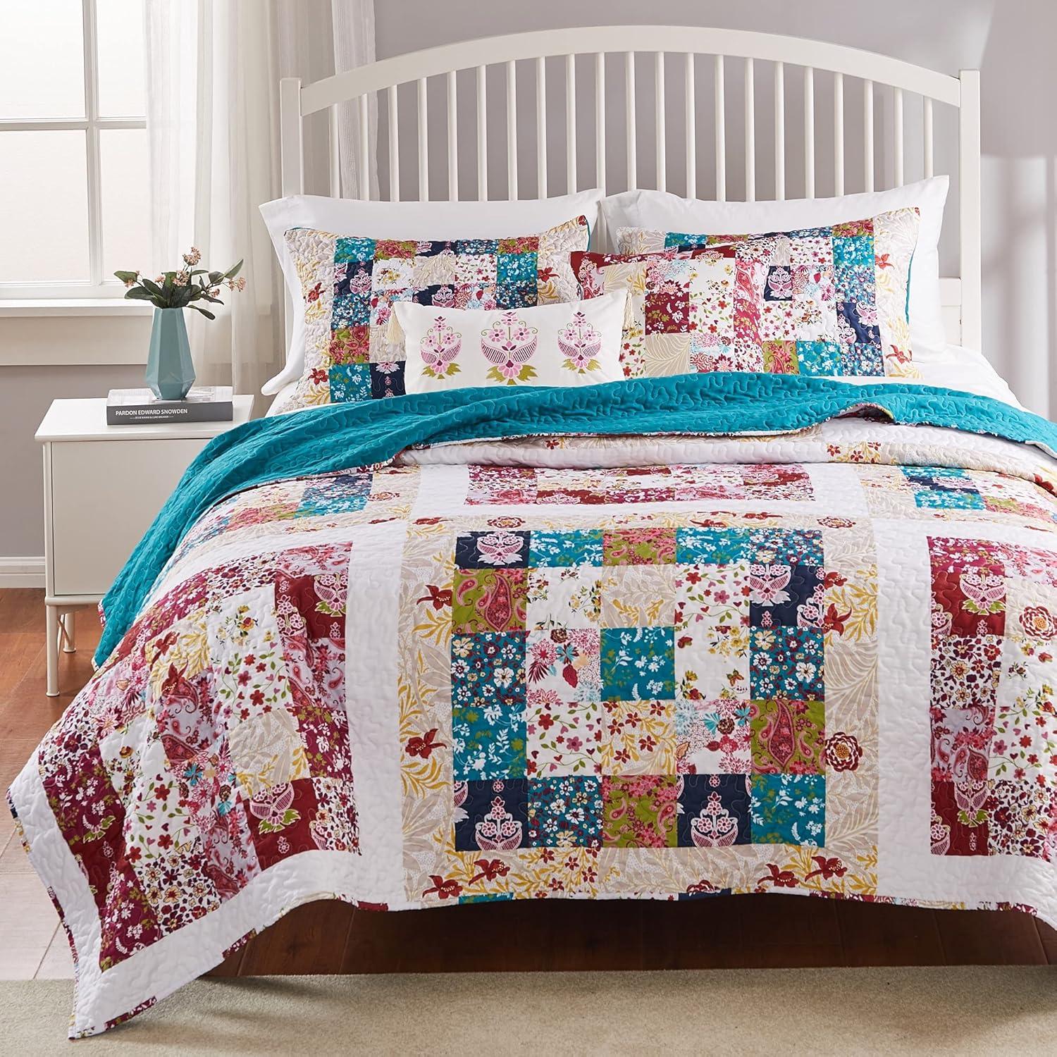 Harmony Patchwork Print Quilt Set