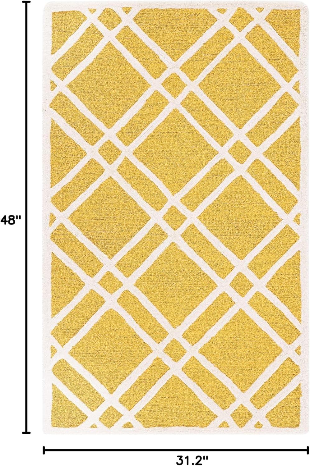 SAFAVIEH Cambridge Judy Geometric Wool Area Rug, Gold/Ivory, 2'6" x 4'